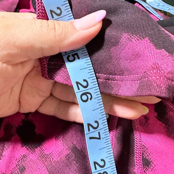 Lululemon Women Daily Practice Jacket Blooming Pixie Raspberry Black 4 - Picture 7 of 7